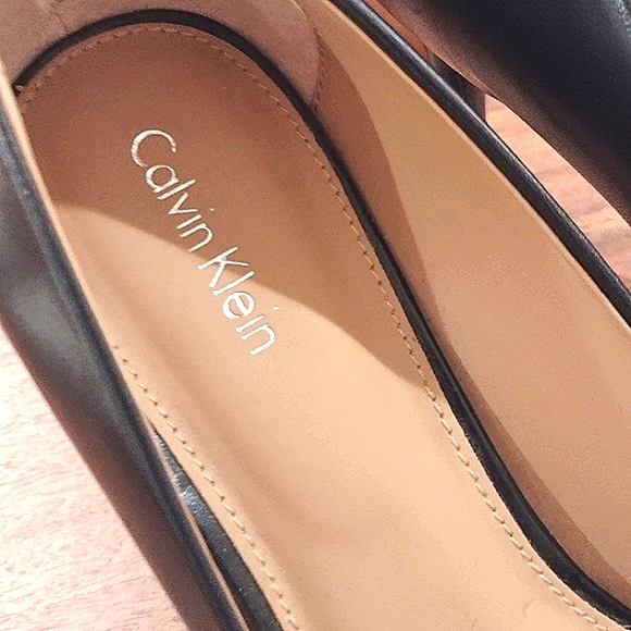 Calvin Klein Signature Stiletto Heels 👠 NWT - Picture 10 of 12